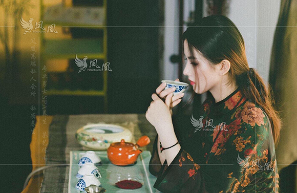 青岛比较不错的男士商务油压会馆有推荐的吗，这服务很到位,你品你细品